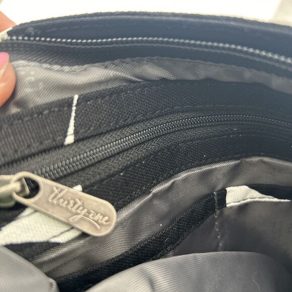 Thirty One Organizing Shoulder Bag - Big Dot - NWOT - Picture 12 of 14